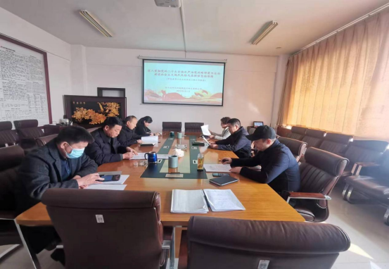 2.6市產(chǎn)業(yè)集團開展集中學(xué)習(xí)五屆市紀(jì)委三次全會精神活動1027.png