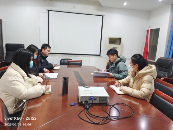 2.6市產(chǎn)業(yè)集團開展集中學(xué)習(xí)五屆市紀(jì)委三次全會精神活動1251.png